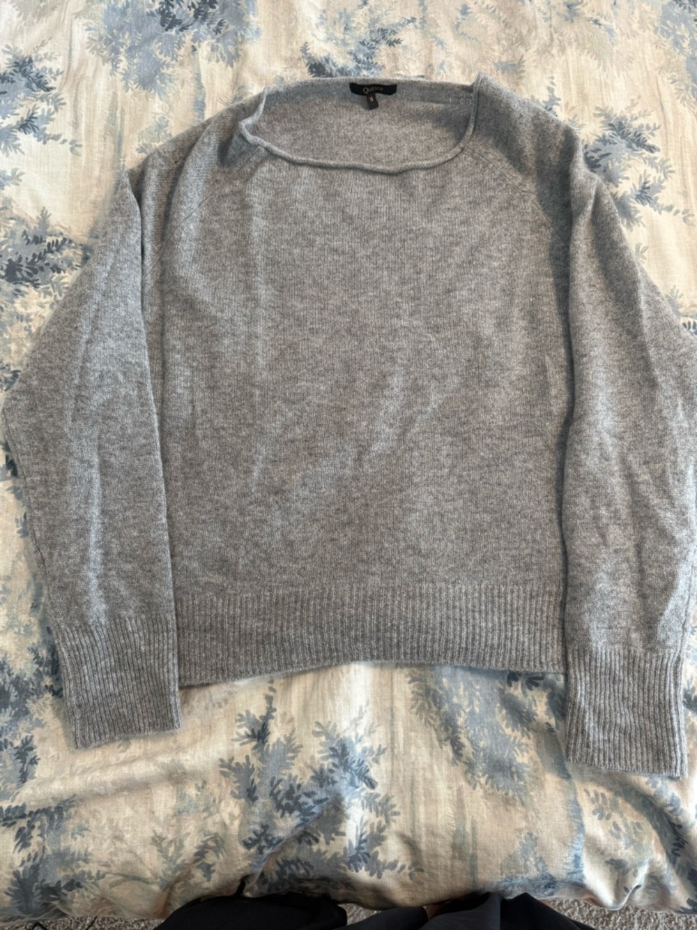 Quince Cashmere Crewneck Sweater EUC